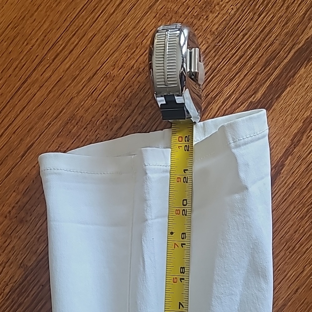 NWT - Lee White Capri Pant - Picture 9 of 10